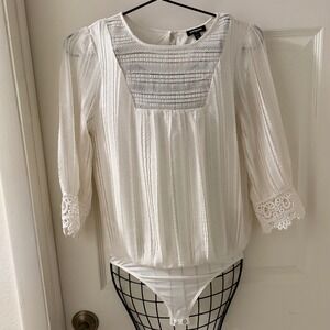 White Lace Crochet 3/4 Sleeve Bodysuit XS Square Neck Boho Cottage Romantic EUC